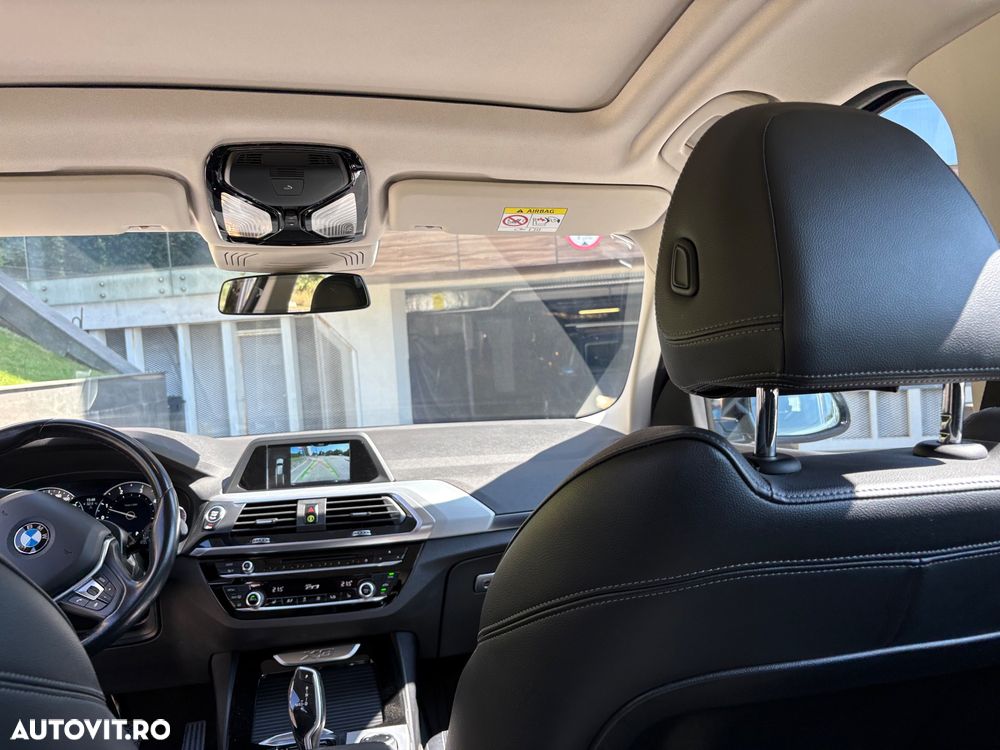 BMW X3 xDrive20d Aut. Advantage - 9