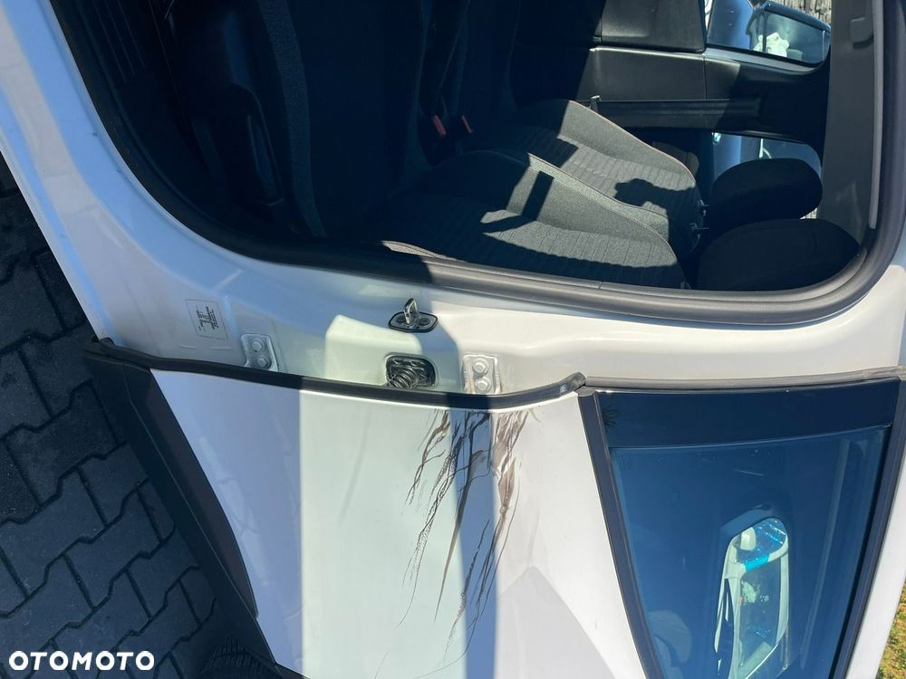 Peugeot 2008 PureTech 100 Active S&S BVM6 - 5