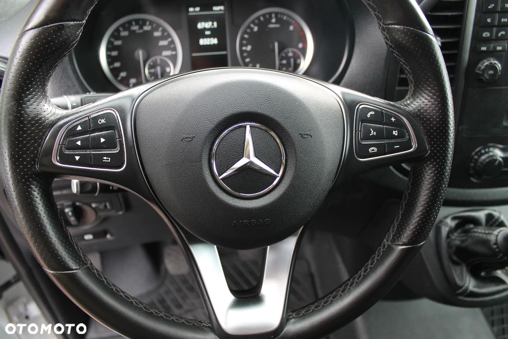 Mercedes-Benz Vito Mixto L2 447.703 - 21