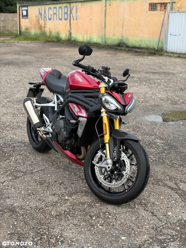 Triumph Speed Triple - 1