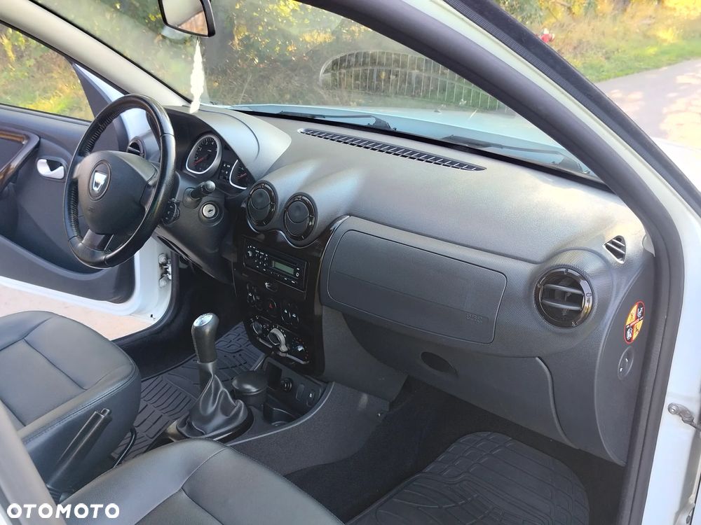 Dacia Duster 1.6 16V 4x2 Prestige - 18