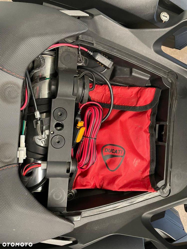 Ducati Multistrada - 25