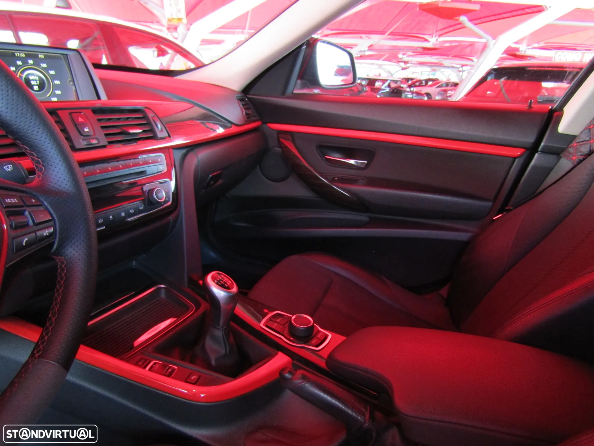 BMW 318 Gran Turismo d Pack M - 19