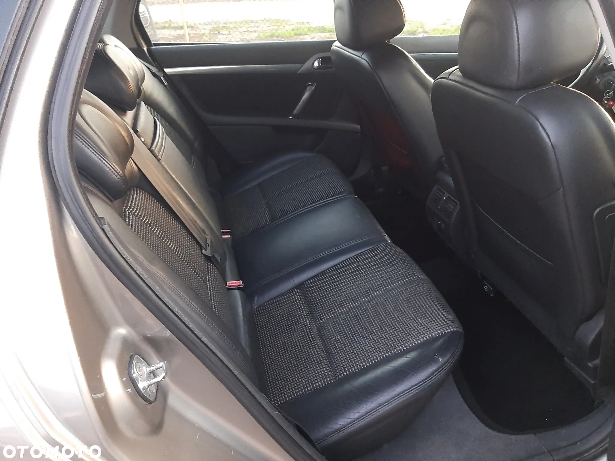 Peugeot 407 2.2 Platinum - 21