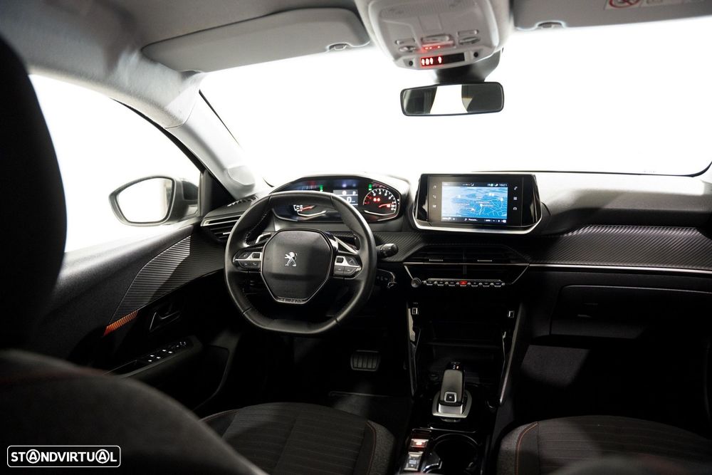 Peugeot 208 1.2 PureTech Allure EAT8 - 4
