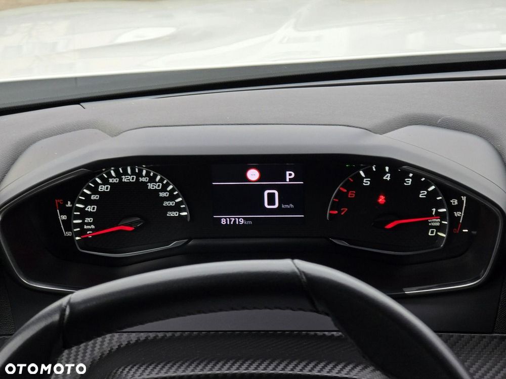 Peugeot 2008 1.2 PureTech Active Pack S&S EAT8 - 23