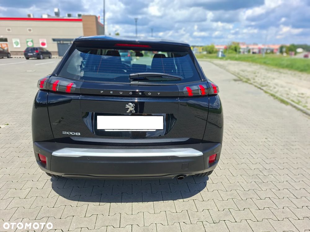 Peugeot 2008 - 12