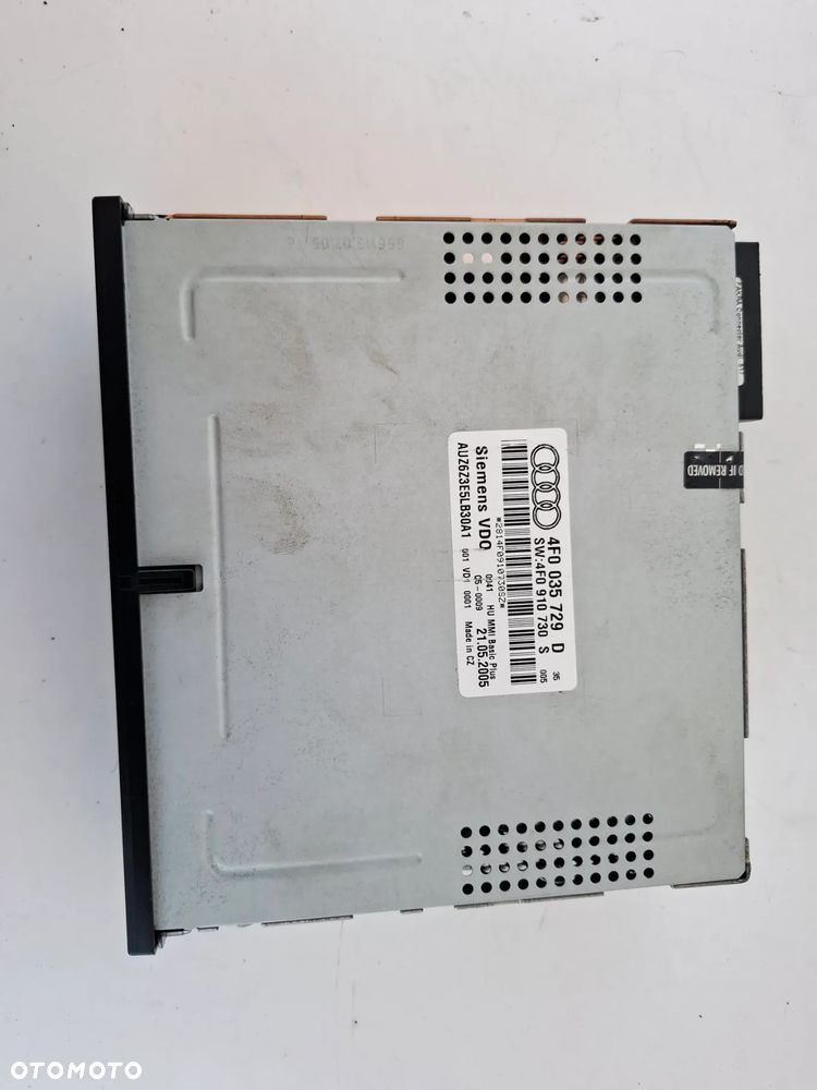 Czytnik Navi Nawigacji Płyt CD 4F0035729D 4F0910730S Audi - 2