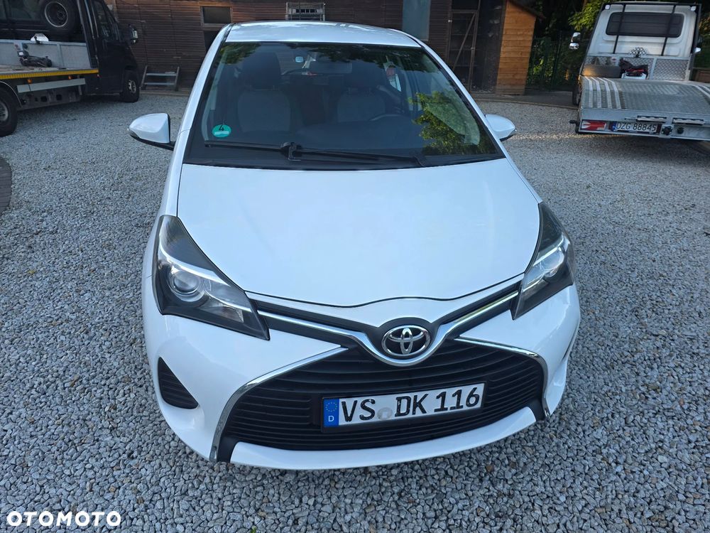 Toyota Yaris 1.33 VVT-i Edition 2014 - 11