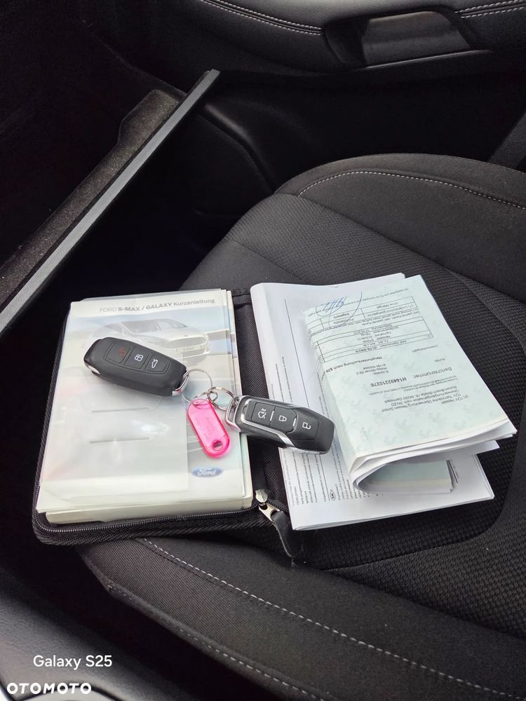 Ford S-Max 2.0 EcoBlue Titanium - 19