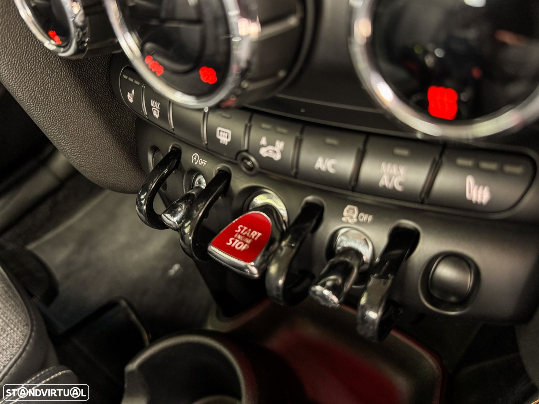 MINI 3 Portas Cooper S Auto - 53