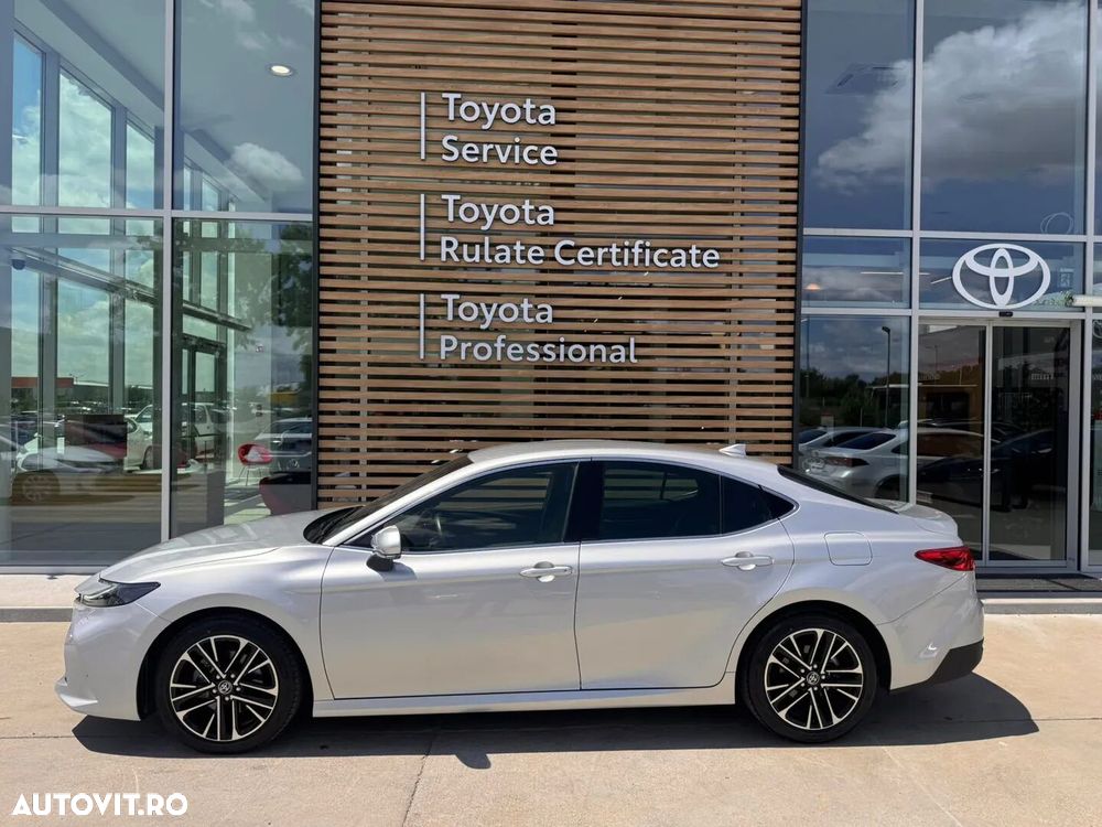 TOYOTA Camry 2024 — imagine 4