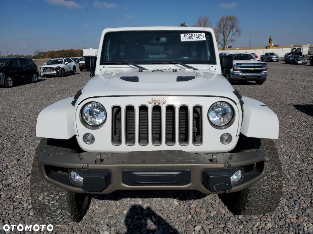 Jeep Wrangler - 5