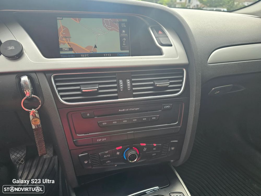 Audi A4 Avant 2.0 TDI - 23