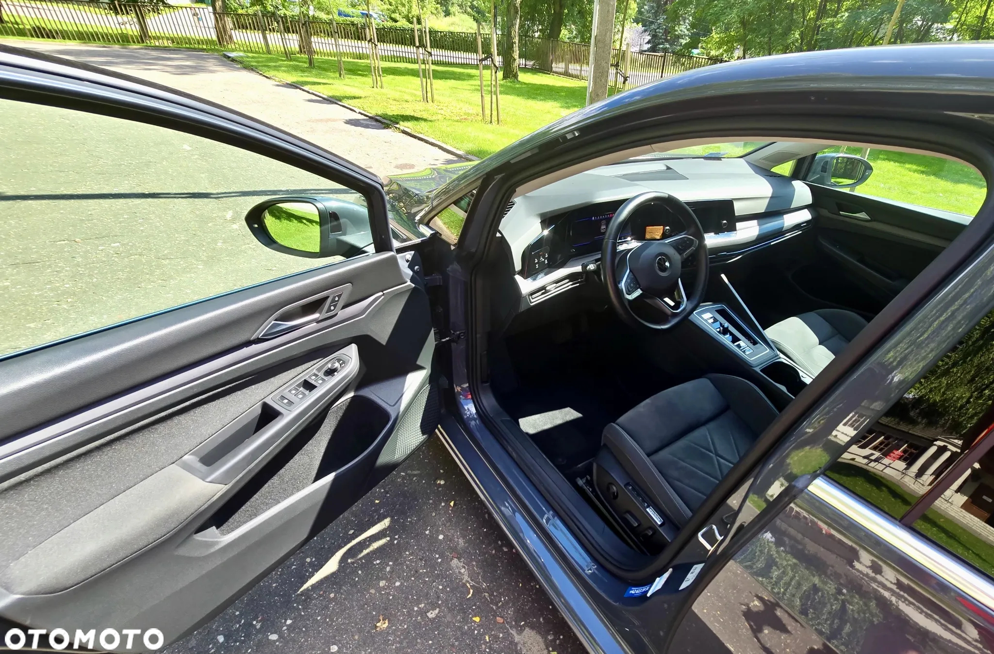 Volkswagen Golf - 9