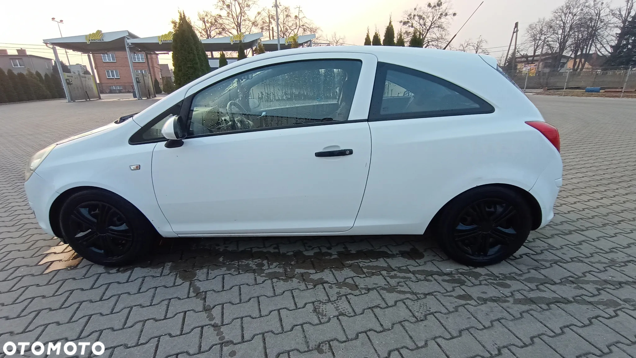 Opel Corsa - 12