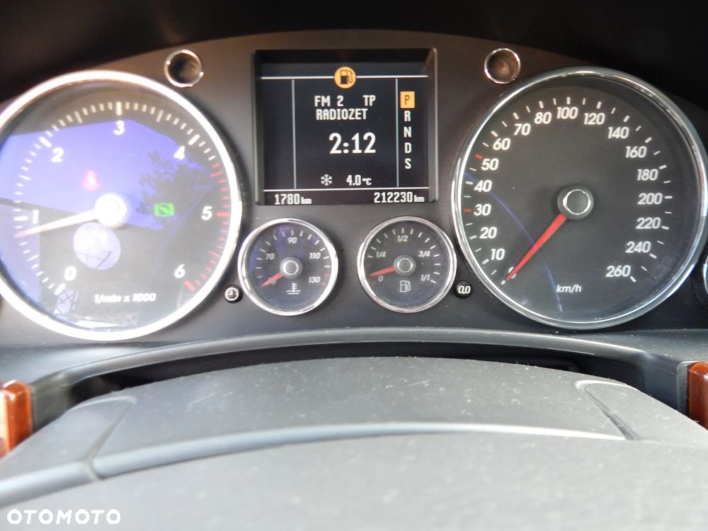 Volkswagen Touareg 2.5 R5 TDI Automatik Exclusive Edition - 13