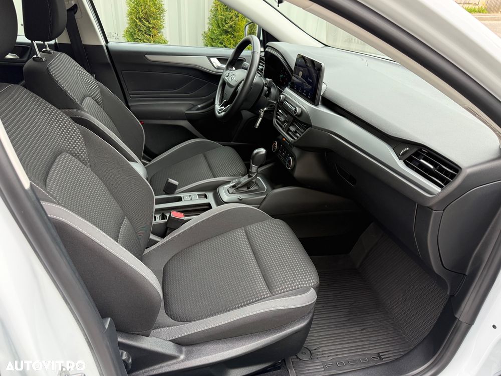 Ford Focus 1.0 EcoBoost Connected - 19