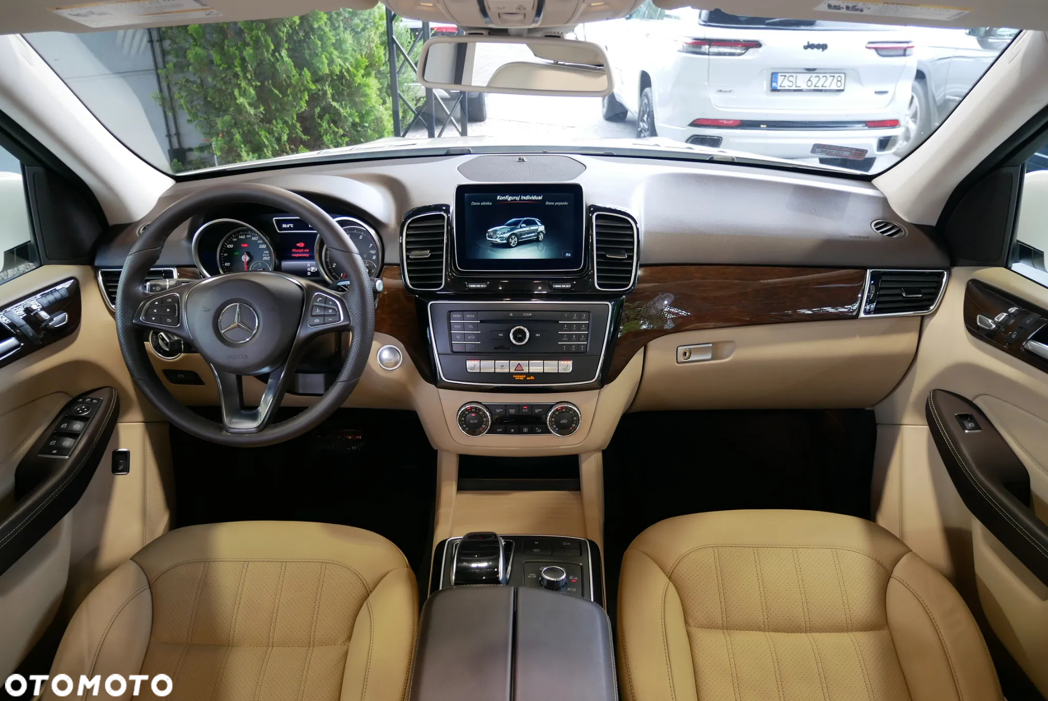 Mercedes-Benz GLE - 14
