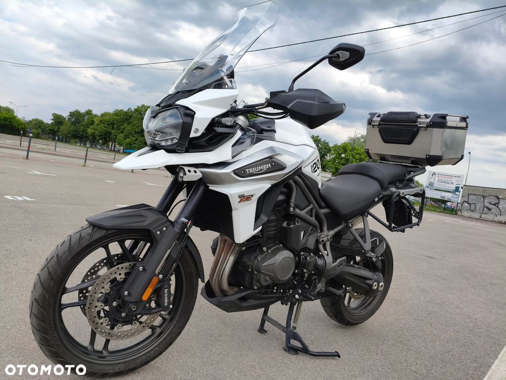 Triumph Tiger - 2