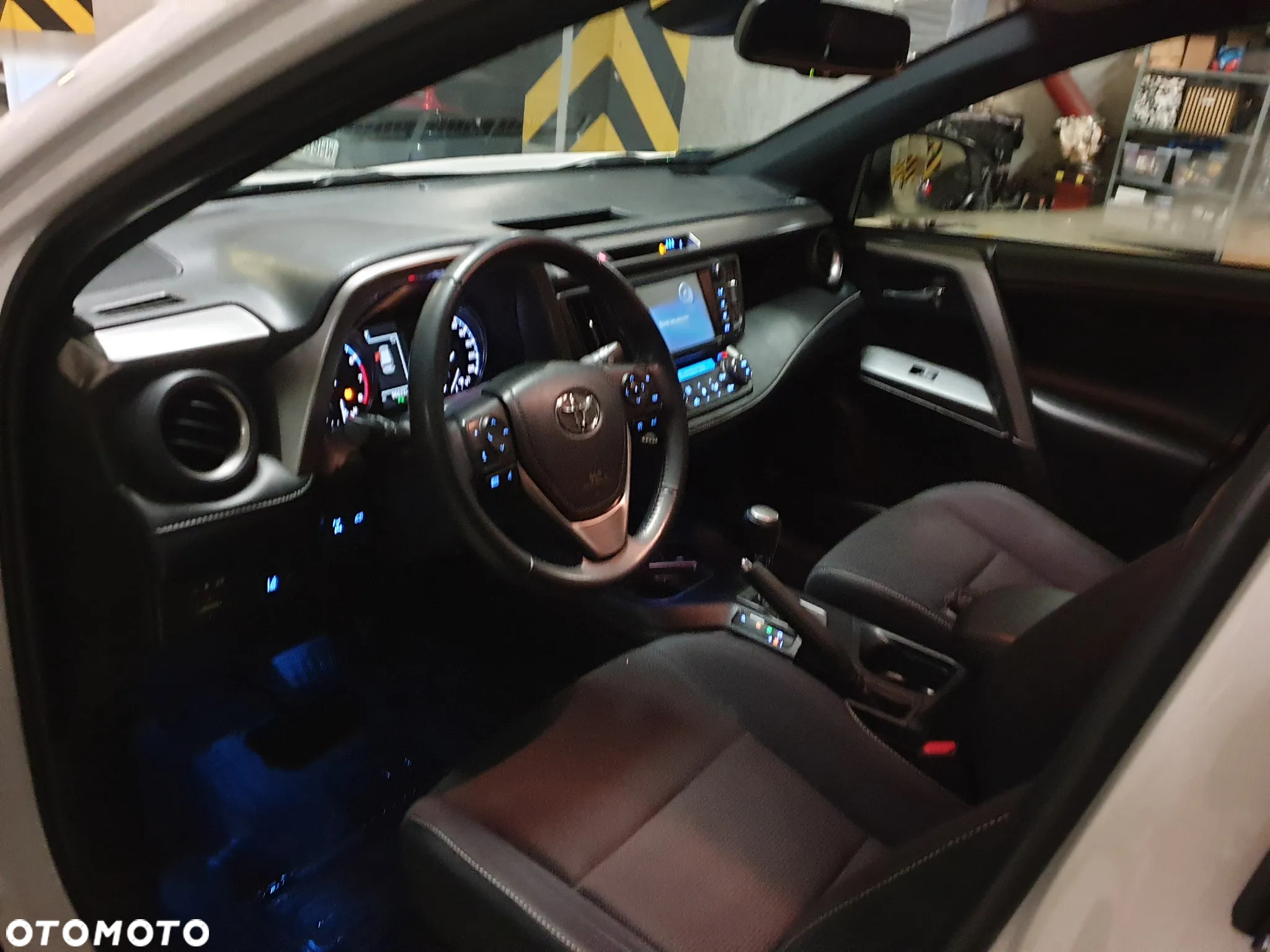 Toyota RAV4 2.0 Premium 4x4 MS - 5