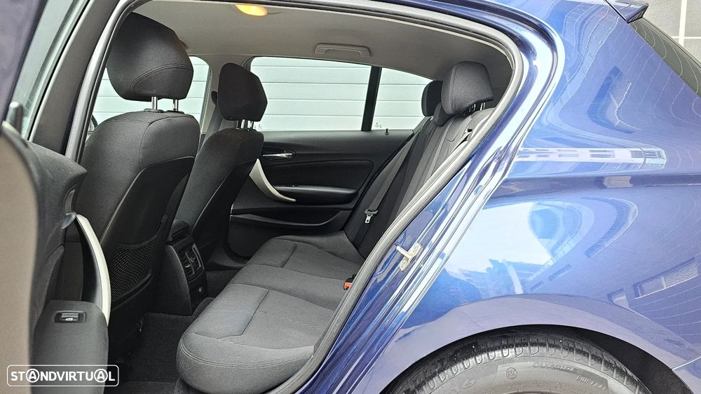 BMW 116 d EfficientDynamics - 11