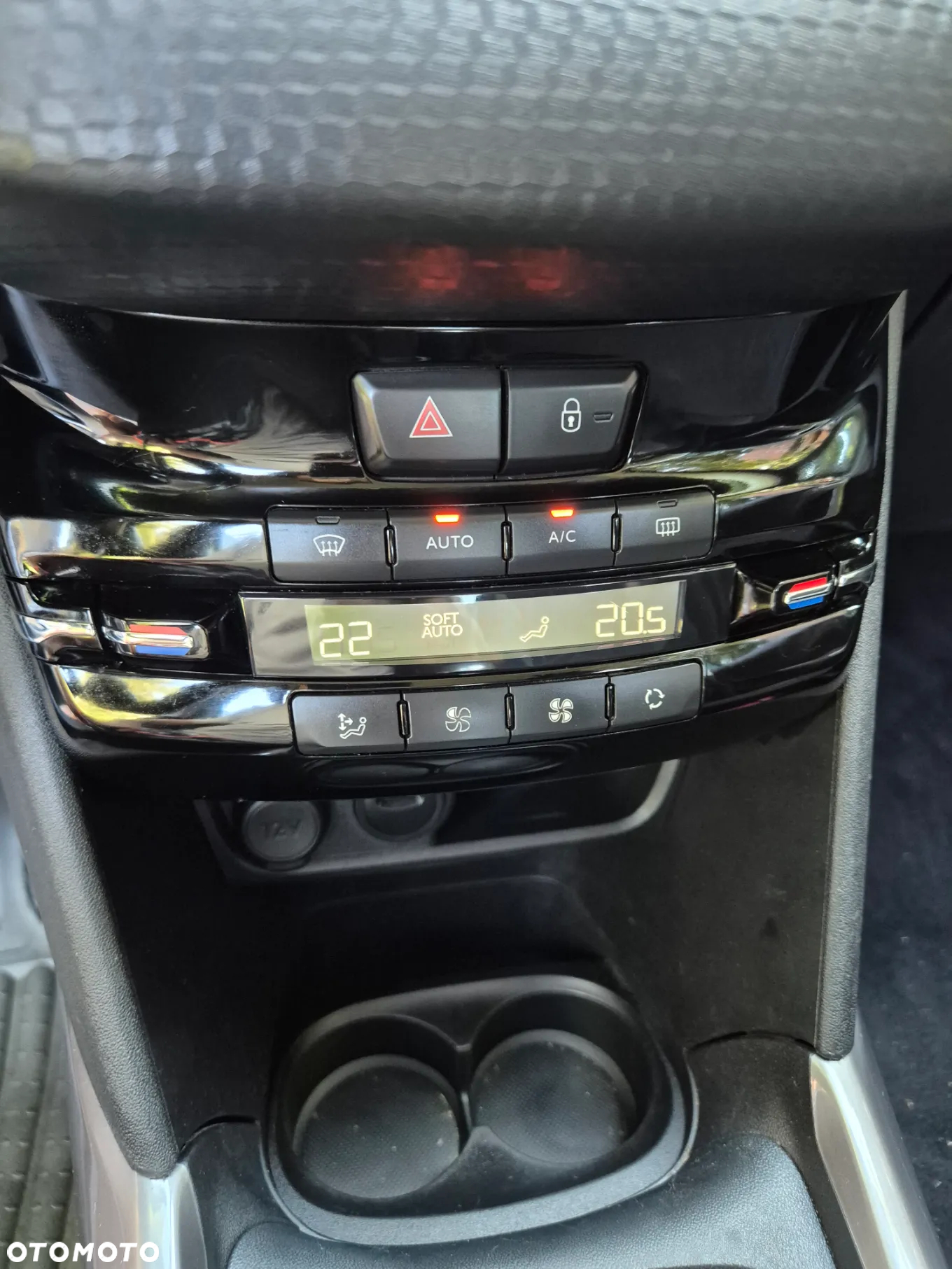 Peugeot 2008 PureTech 82 Style - 31