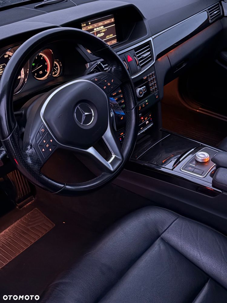 Mercedes-Benz Klasa E - 6