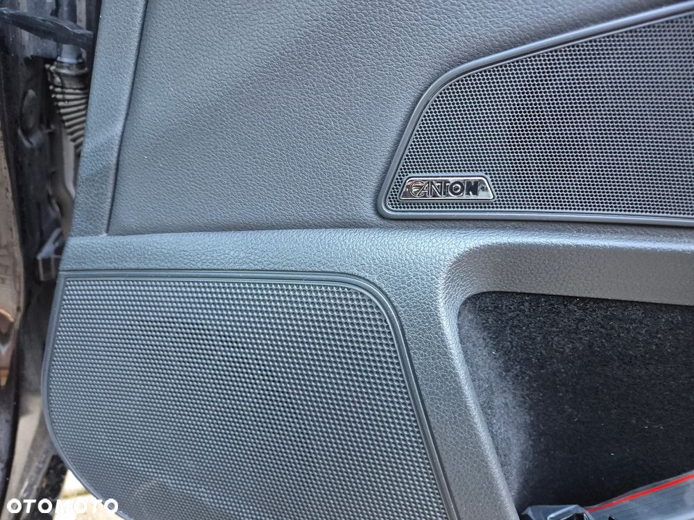 Skoda Superb 2.0 TDI Style DSG - 9