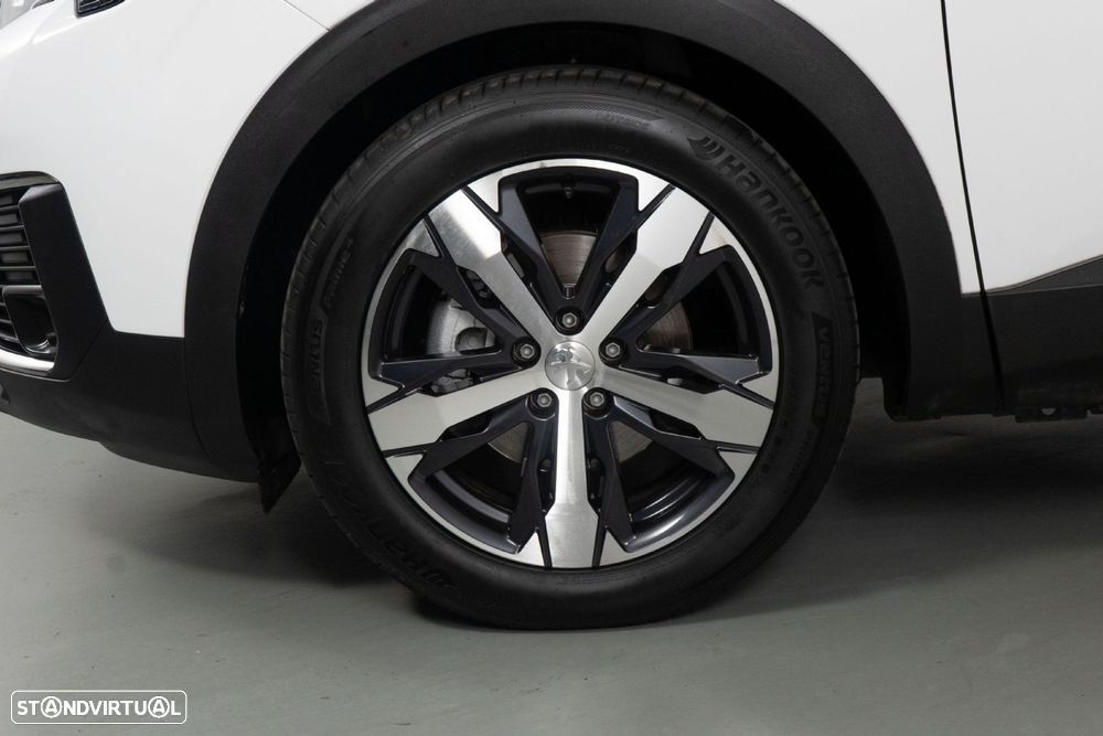 Peugeot 5008 1.2 PureTech Allure Grip Control EAT6 - 19