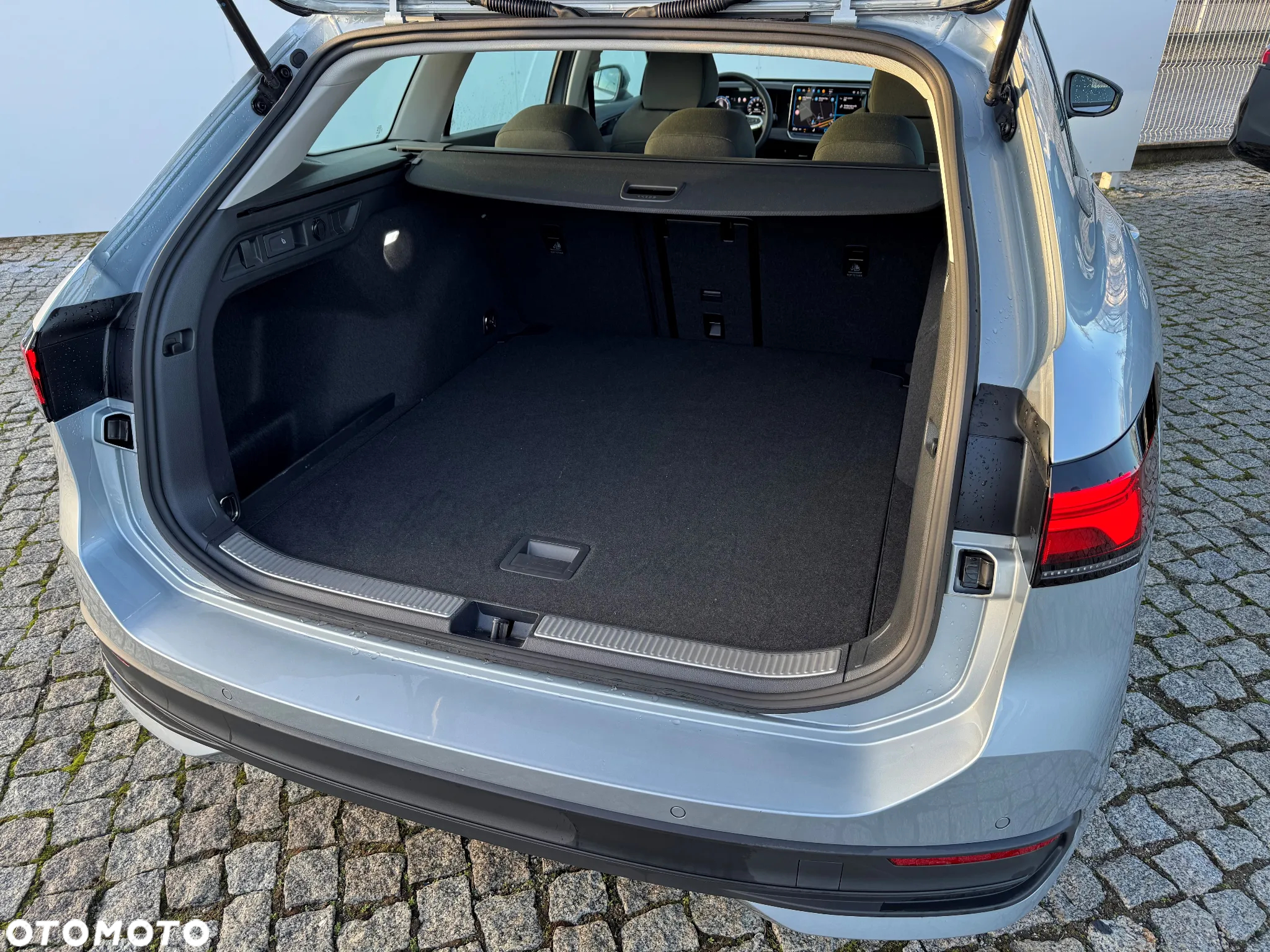 Volkswagen Passat - 20