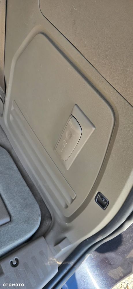 Chrysler Town & Country 3.6 Touring - 26
