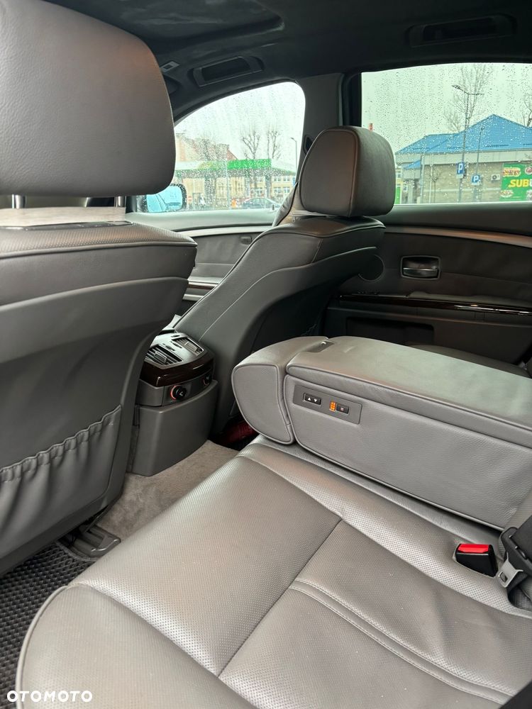 BMW Seria 7 730d - 21
