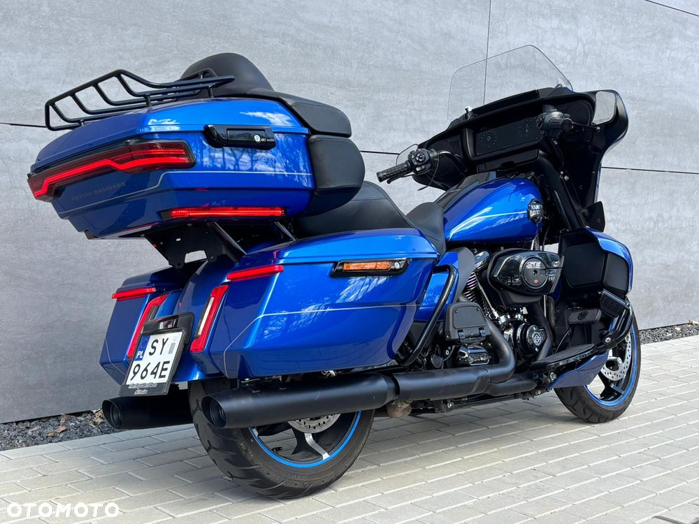 Harley-Davidson Touring Street Glide - 3