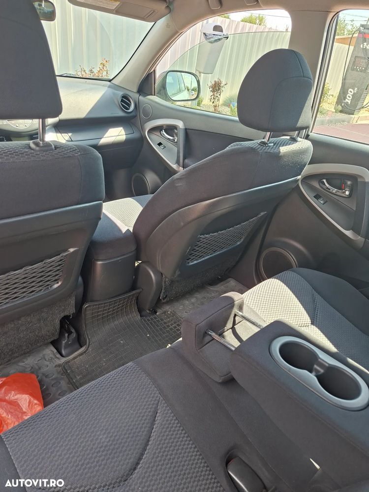 Toyota RAV4 2.0 Executive - 6