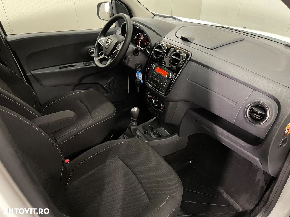 Dacia Lodgy 1.5 Blue dCi Laureate - 11