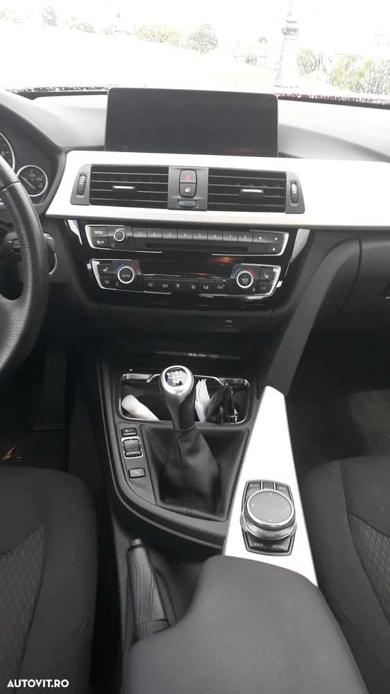 BMW Seria 3 318i Edition Luxury Line Purity - 5