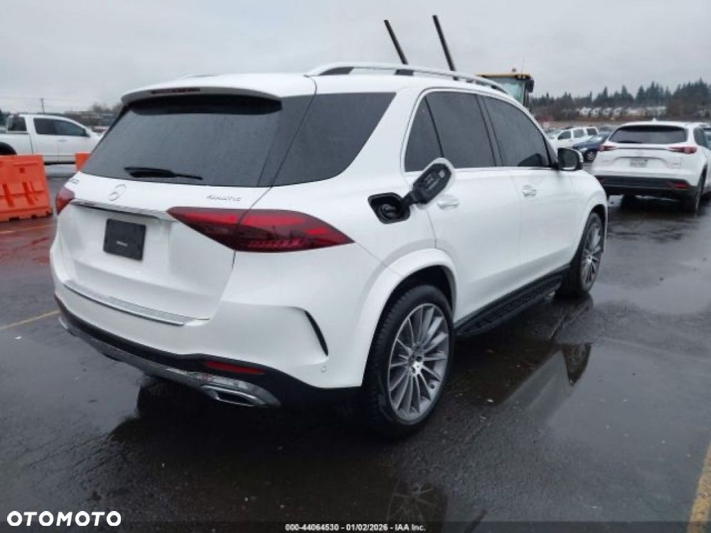 Mercedes-Benz GLE - 4