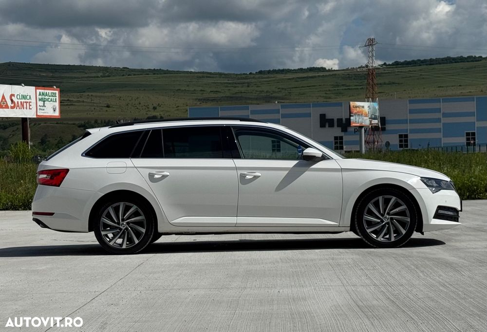 Skoda Superb 2.0 TDI DSG Sportline - 5