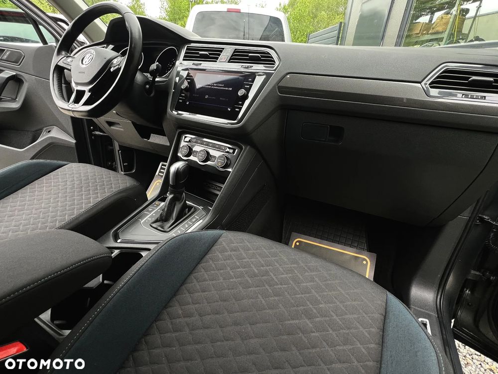 Volkswagen Tiguan 2.0 TDI SCR DSG IQ.DRIVE - 10