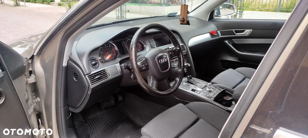Audi A6 Avant - 20