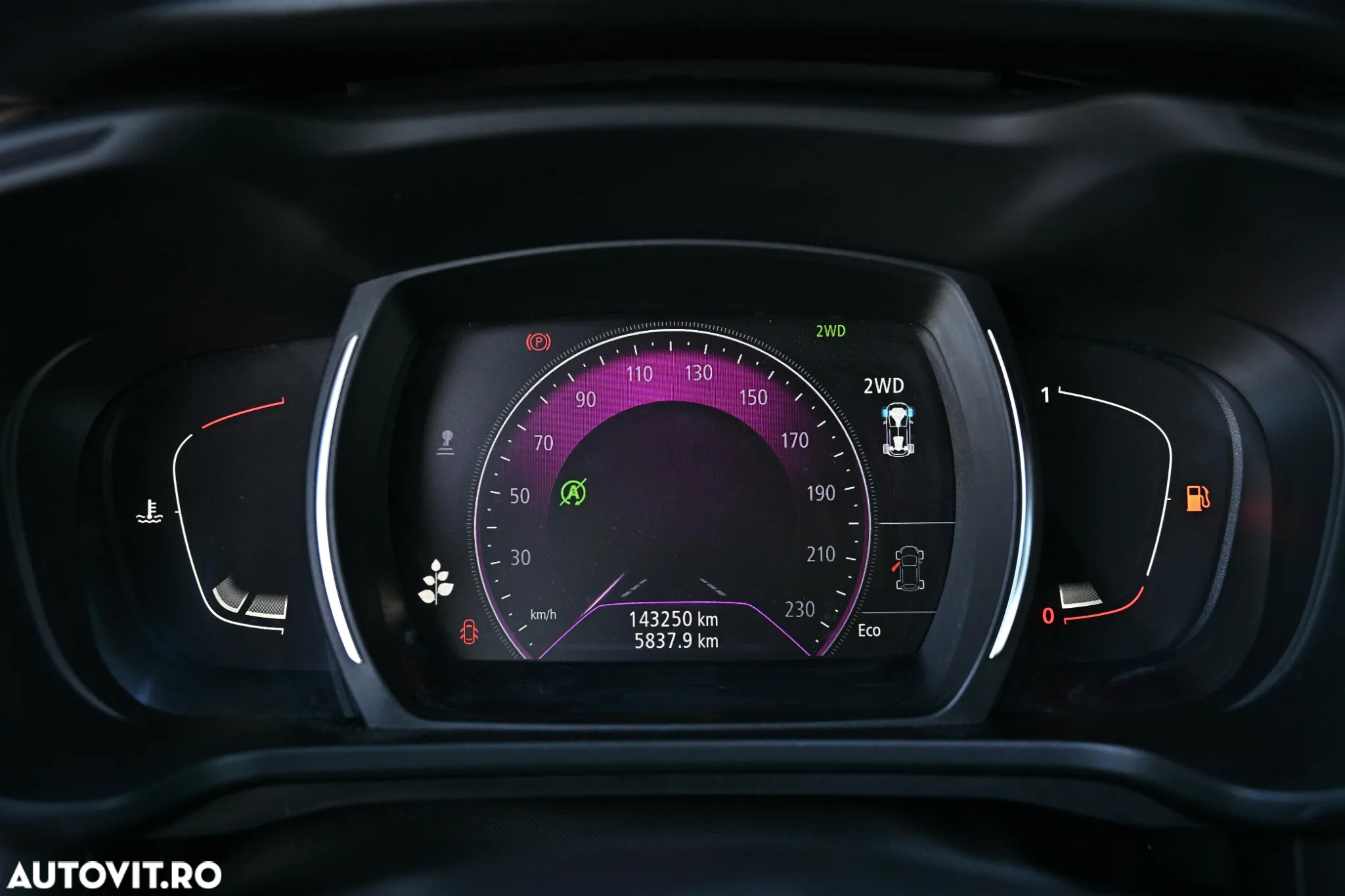 Renault Kadjar Energy dCi 130 4x4 Bose Edition - 28