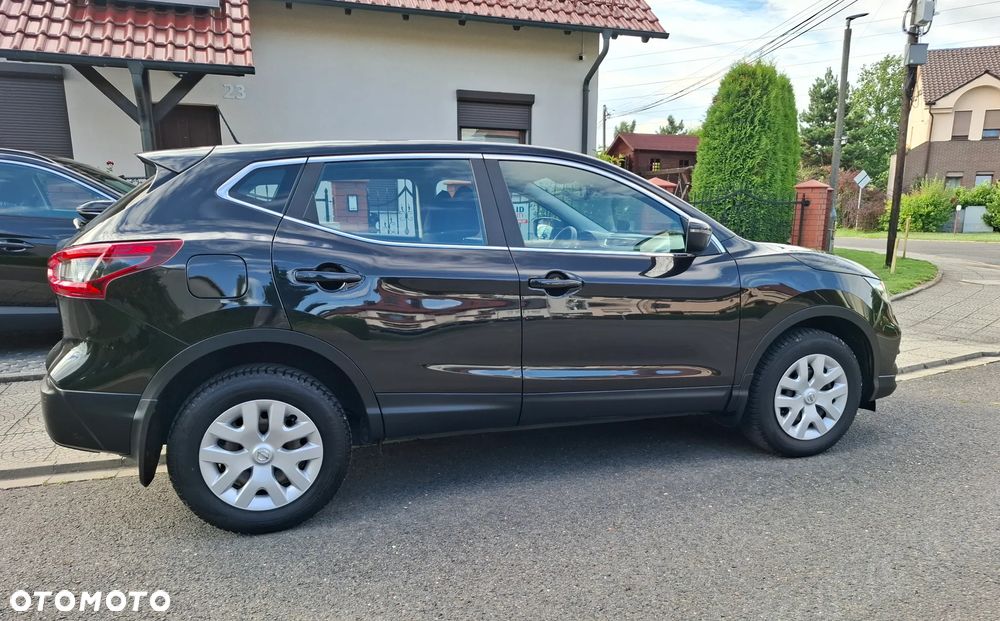 Nissan Qashqai 1.3 DIG-T ACENTA - 10