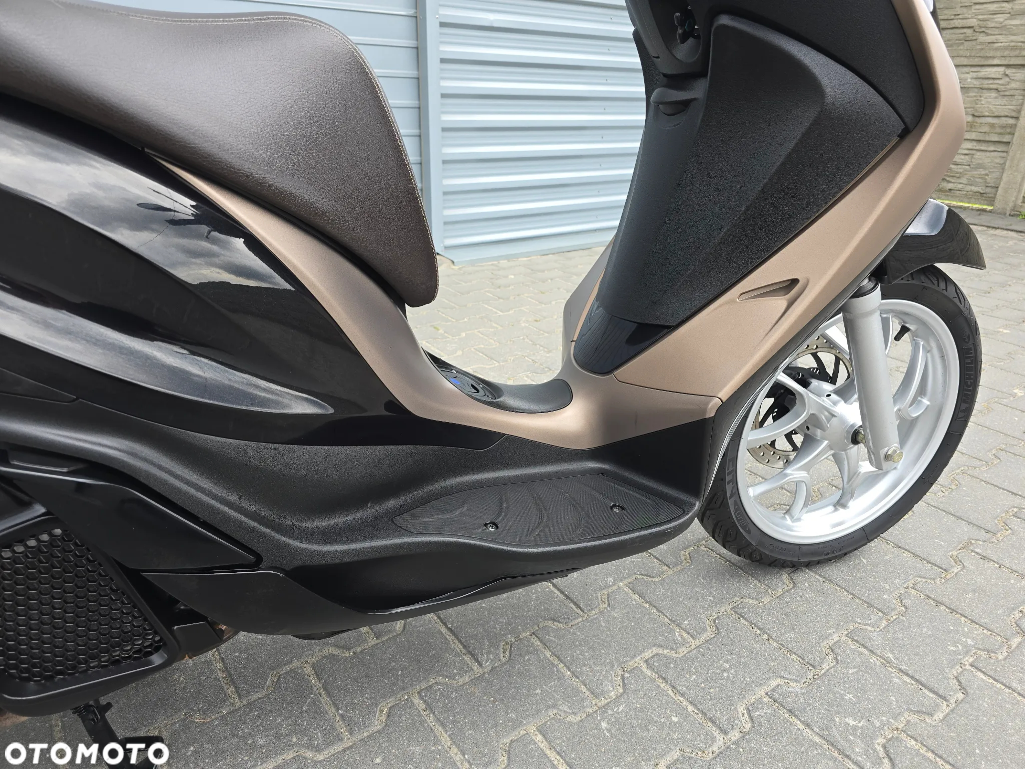 Piaggio Medley - 5