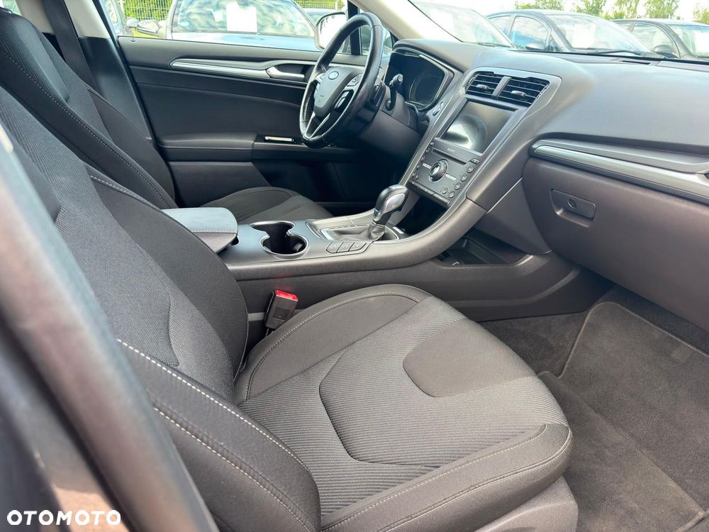 Ford Mondeo - 19