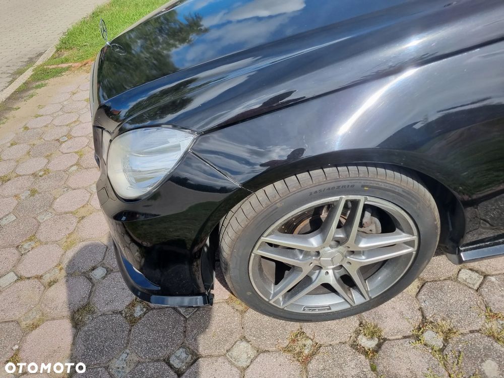 Mercedes-Benz Klasa E 350 CDI DPF 4Matic BlueEFFICIENCY 7G-TRONIC Avantgarde - 24
