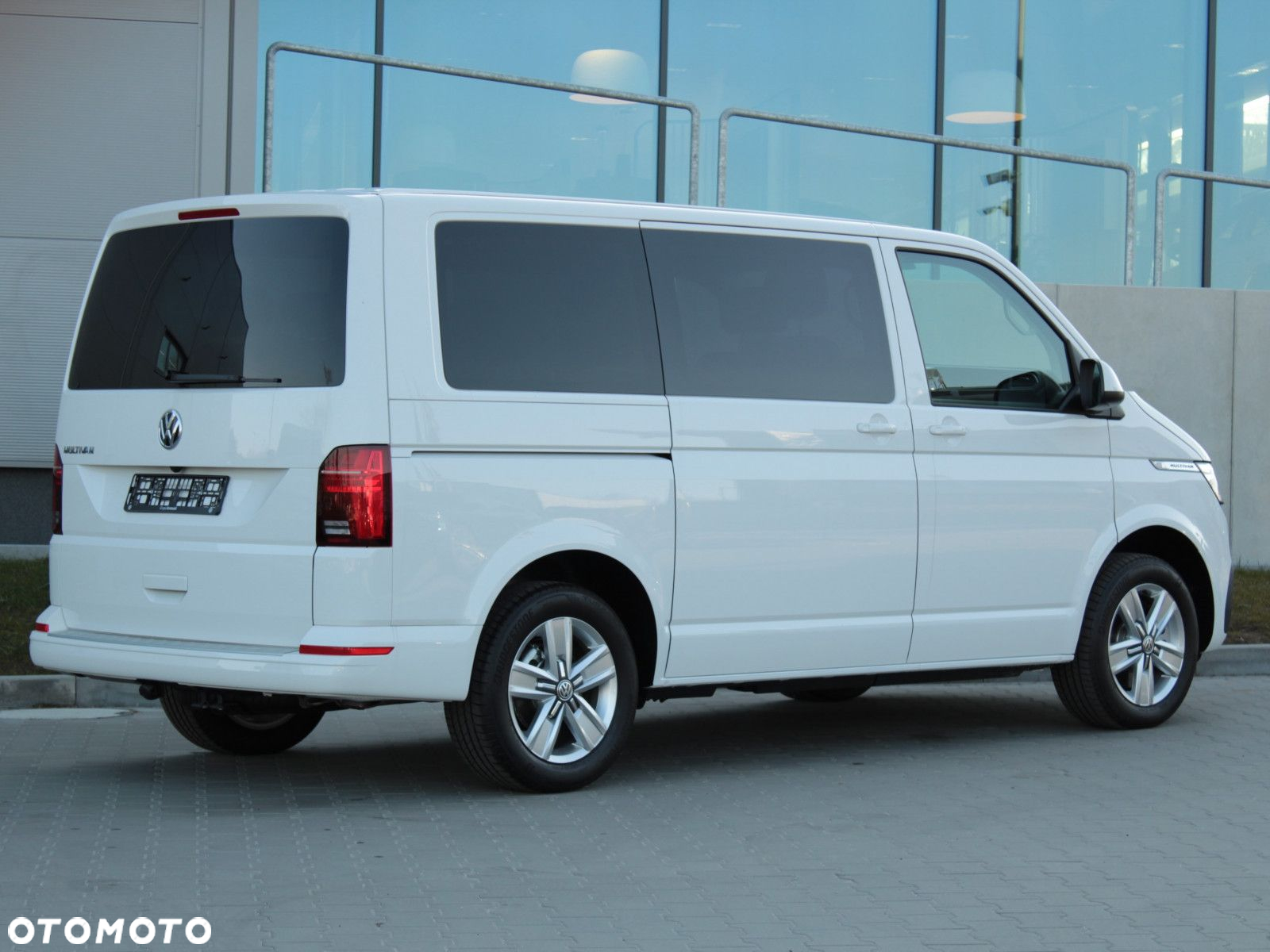 Volkswagen Multivan - 3