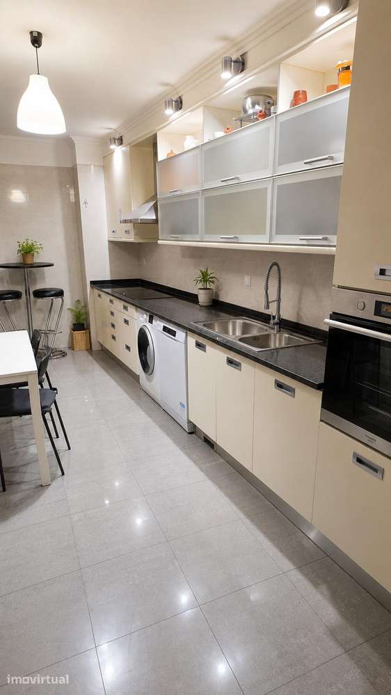 Apartamento T3 em Corroios, Seixal | 115 m2 | Santa Marta do Pinhal - Grande imagem: 3/17