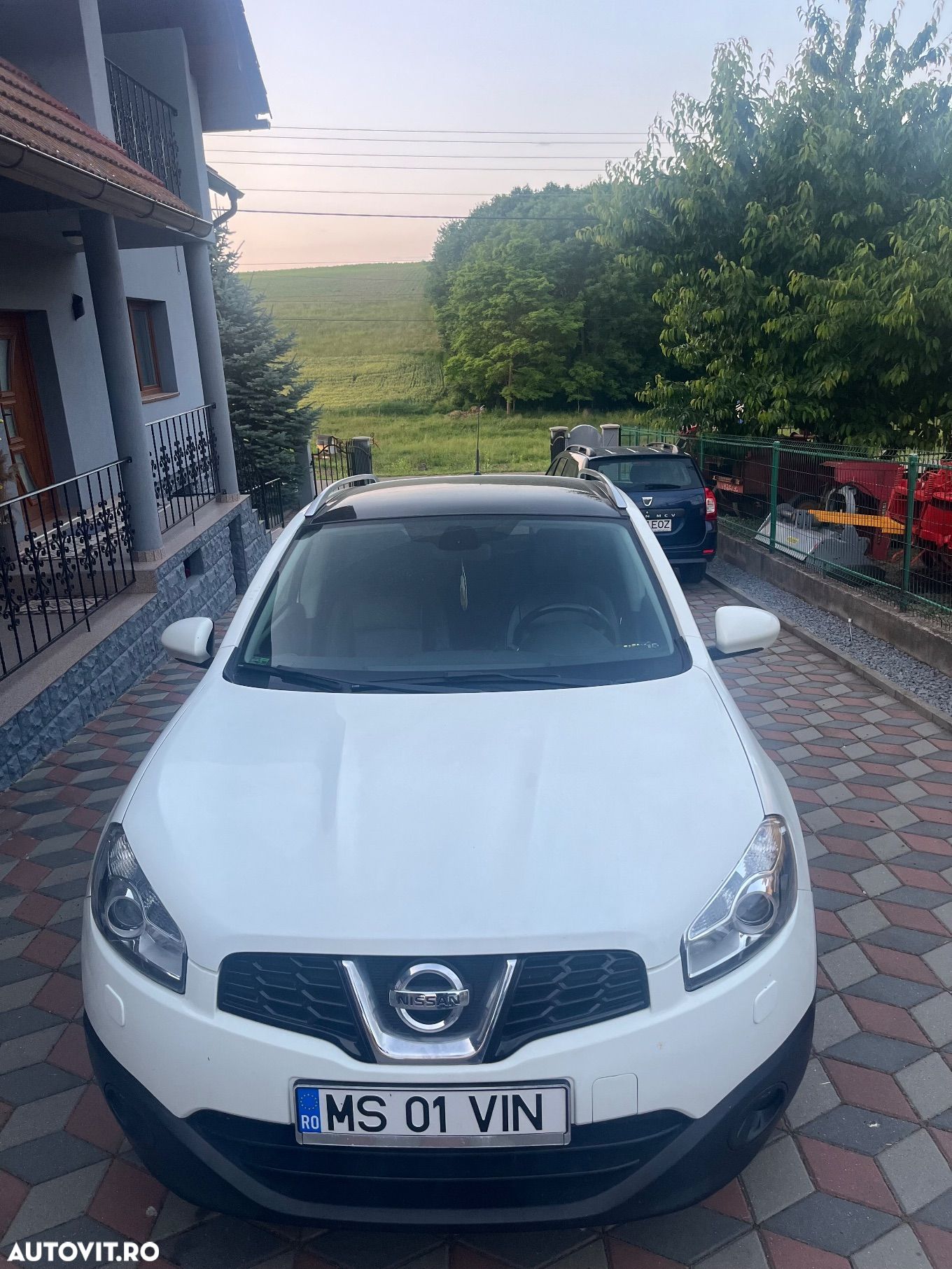 Nissan Qashqai 2.0 DCI DPF Tekna - 1