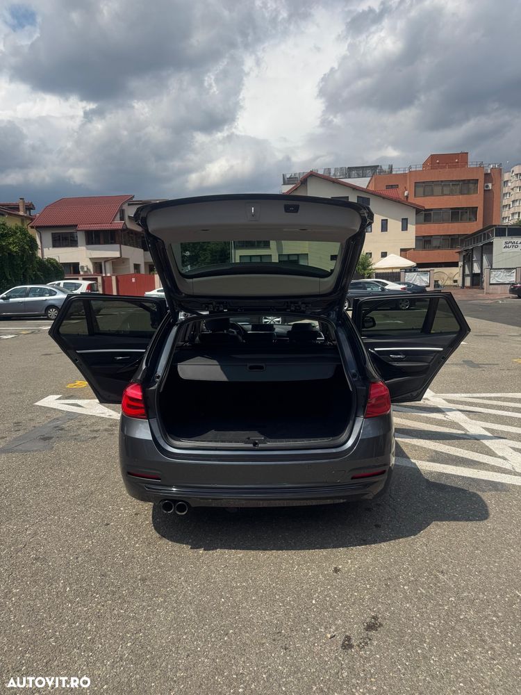 BMW Seria 3 320d xDrive AT - 12